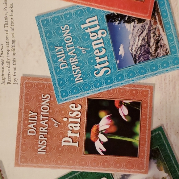 Set of 4 Daily Inspirational Books New - Picture 2 of 3